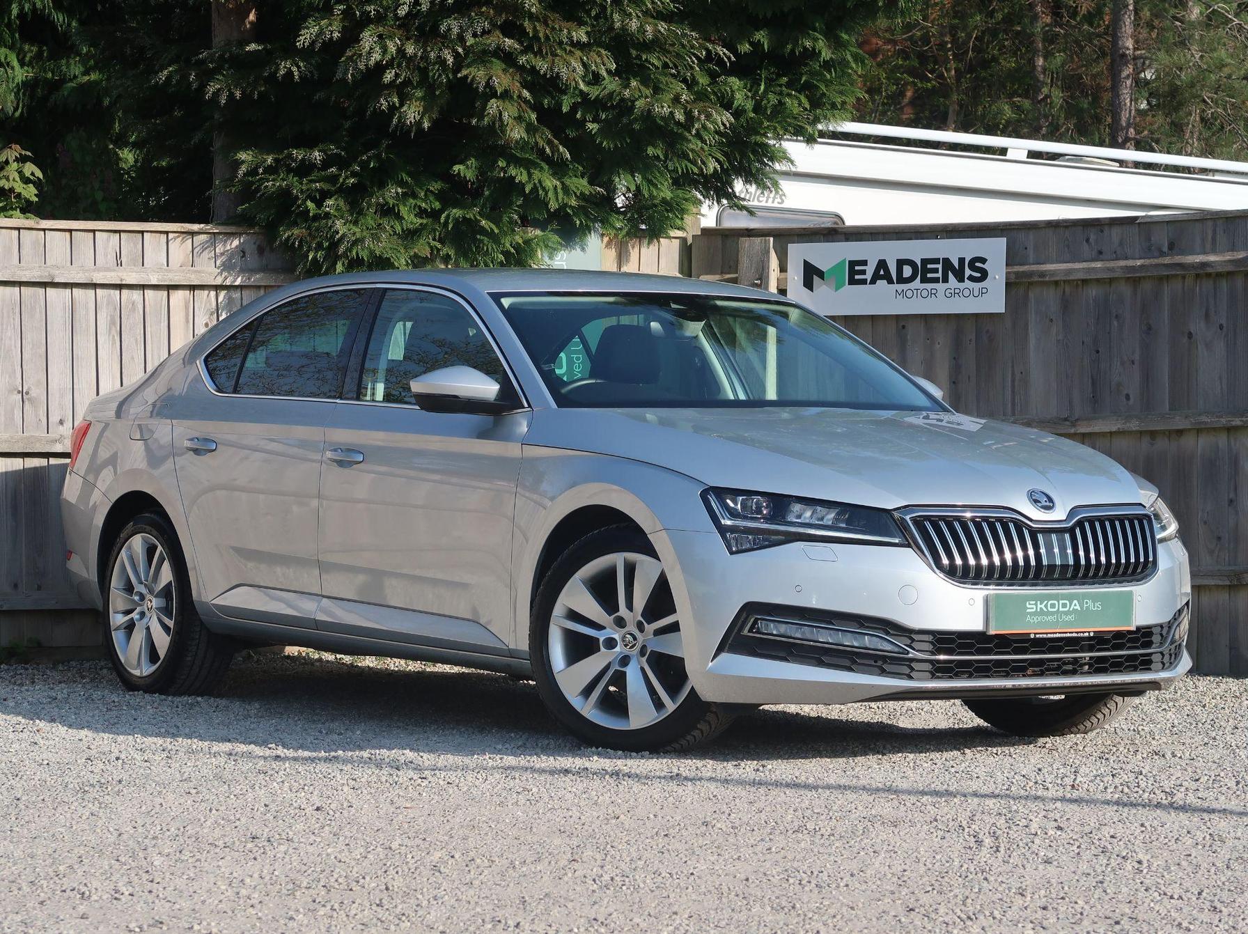 2020/70 Skoda Superb Hatchback