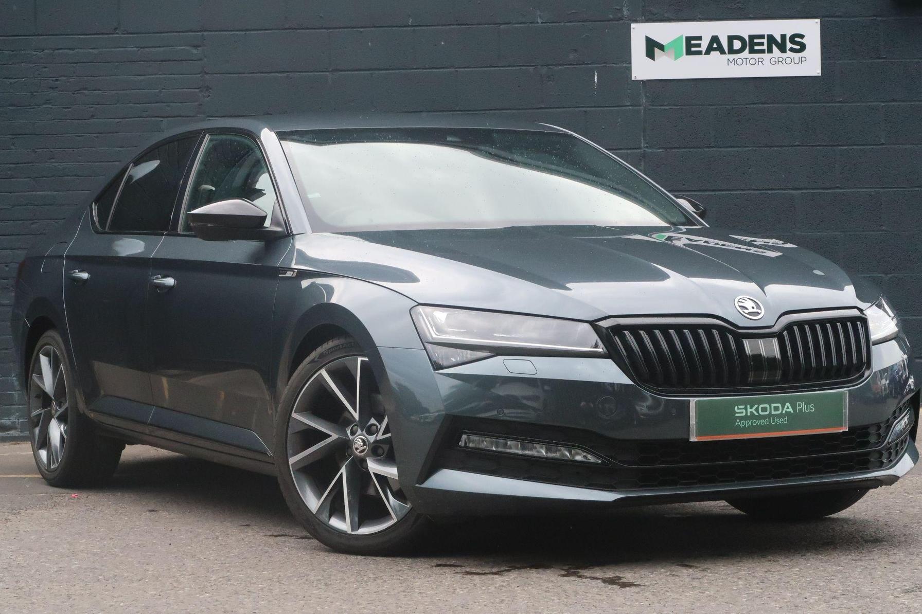 2021/71 Skoda Superb Hatchback
